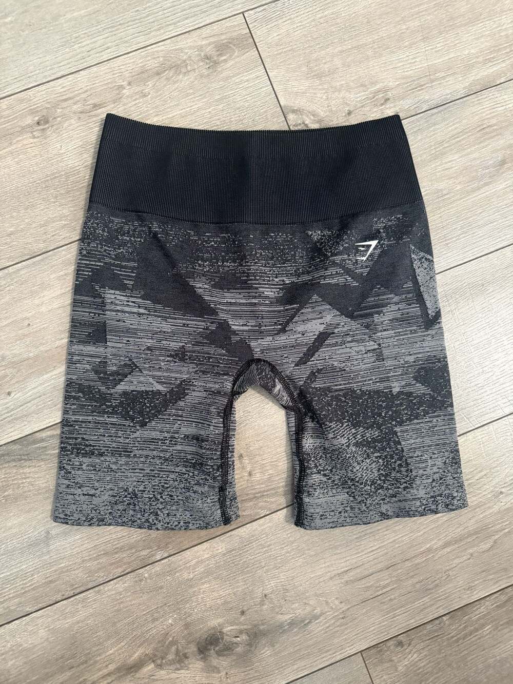 Gymshark Seamless Camo Shorts Black Grey Size M